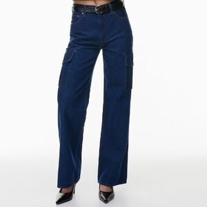 Aritzia The Farrah Hi-rise Cargo Jeans size 26 Denim Forum
